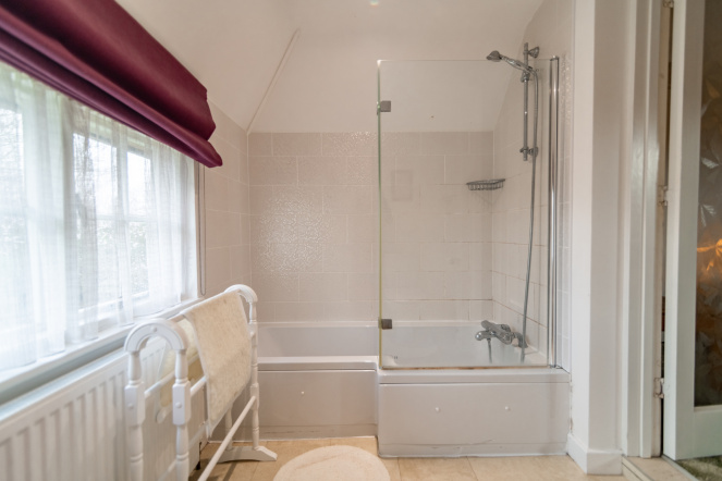 Little Crossways St. Andrews Road, Littlestone, TN28 8RB, 4 Bedrooms Bedrooms, ,2 BathroomsBathrooms,Semi detached house,CLOSE TO BEACH,'Little Crossways',St. Andrews Road,2,1009