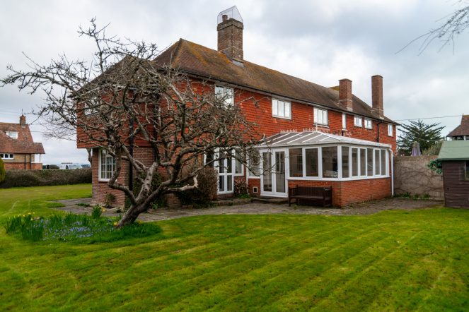 Little Crossways St. Andrews Road, Littlestone, TN28 8RB, 4 Bedrooms Bedrooms, ,2 BathroomsBathrooms,Semi detached house,CLOSE TO BEACH,'Little Crossways',St. Andrews Road,2,1009