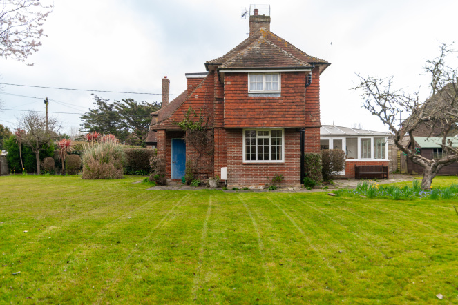 Little Crossways St. Andrews Road, Littlestone, TN28 8RB, 4 Bedrooms Bedrooms, ,2 BathroomsBathrooms,Semi detached house,CLOSE TO BEACH,'Little Crossways',St. Andrews Road,2,1009