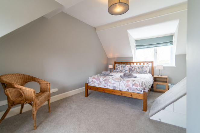 \'Foursomes\' 4, Coastguard Cottages, St. Andrews Road, Littlestone, New Romney, Kent. TN28 8RB