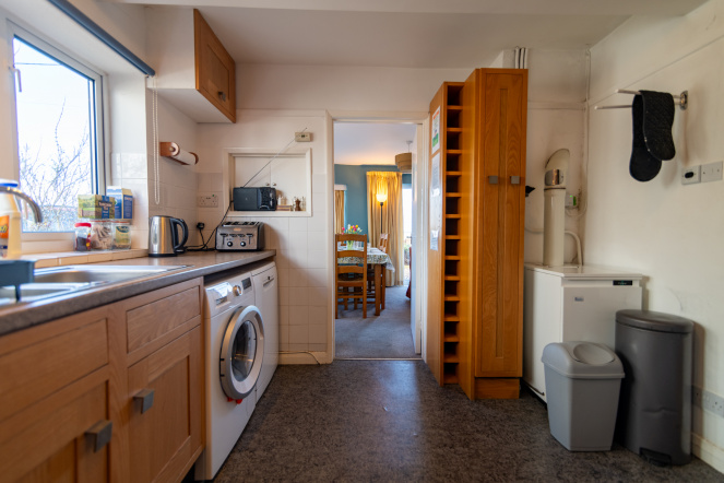 111 Coast Drive, Romney Marsh, TN29 9NS, 4 Bedrooms Bedrooms, ,2 BathroomsBathrooms,Bungalow,SEA VIEW,Coast Drive,1,1000