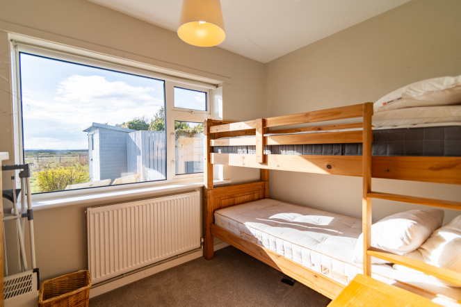 111 Coast Drive, Romney Marsh, TN29 9NS, 4 Bedrooms Bedrooms, ,2 BathroomsBathrooms,Bungalow,SEA VIEW,Coast Drive,1,1000