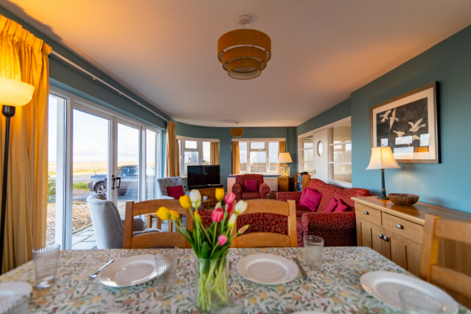 111 Coast Drive, Romney Marsh, TN29 9NS, 4 Bedrooms Bedrooms, ,2 BathroomsBathrooms,Bungalow,SEA VIEW,Coast Drive,1,1000