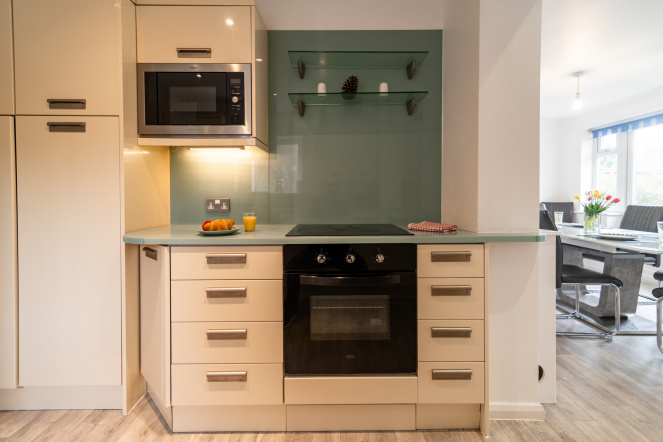 Wisteria House St. Andrews Road 53 Littlestone Road, New Romney, TN28 8LN, 4 Bedrooms Bedrooms, ,2 BathroomsBathrooms,Terraced house,CLOSE TO BEACH,St. Andrews Road,3,1024