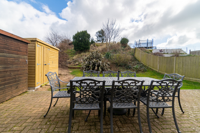 Woburn 63 Coast Drive, Greatstone, TN28 8NX, 4 Bedrooms Bedrooms, ,2 BathroomsBathrooms,Chalet house,DIRECT ACCESS TO BEACH,Coast Drive,2,1004