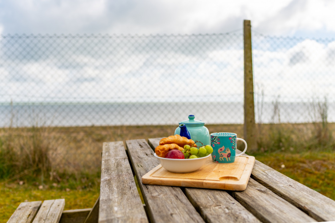 Woburn 63 Coast Drive, Greatstone, TN28 8NX, 4 Bedrooms Bedrooms, ,2 BathroomsBathrooms,Chalet house,DIRECT ACCESS TO BEACH,Coast Drive,2,1004